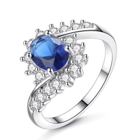 2 for 50$: Blue Crystal CZ Silver Ring - Picture 1 of 1